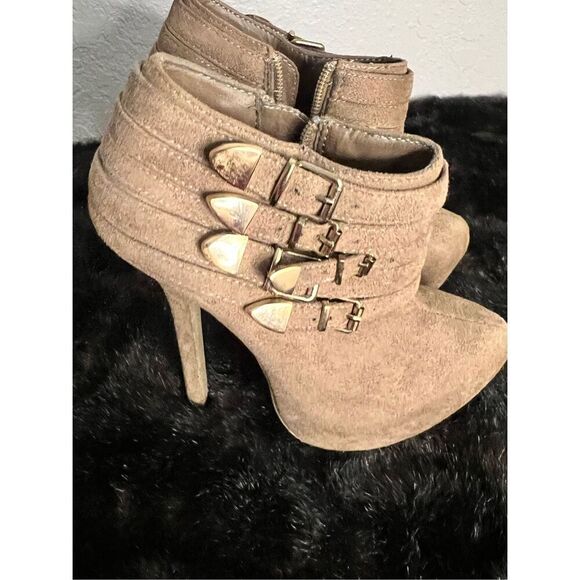 Wild diva stiletto bootie heels Sz 5 dancer shoes - Picture 5 of 6